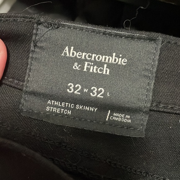 Abercrombie & Fitch black athletic skinny jeans - Picture 2 of 2